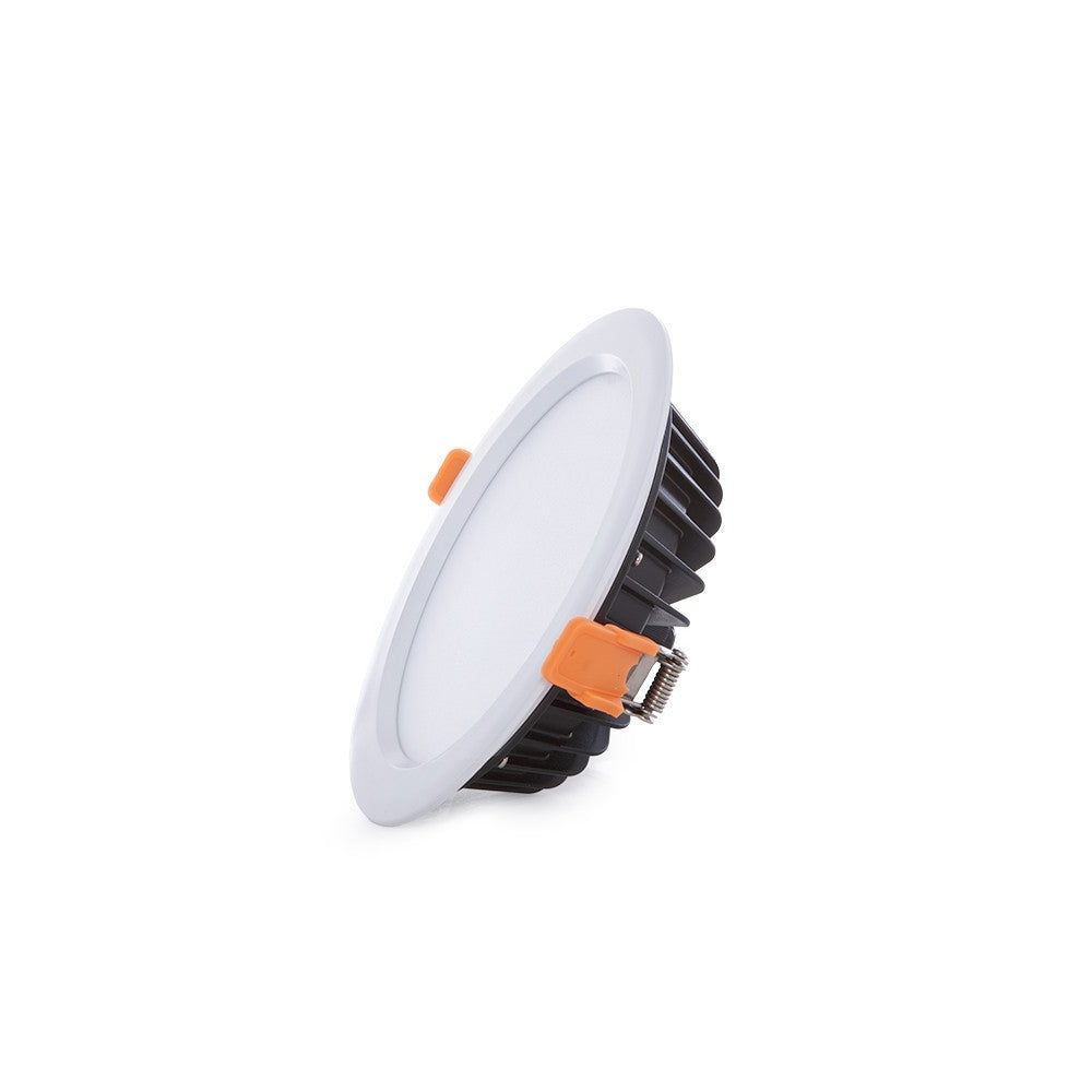 Pack 4 downlights LED 24W IP65 para baño y cocina 6000K